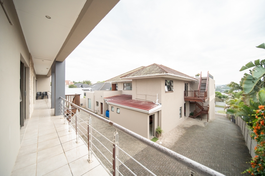 9 Bedroom Property for Sale in Nahoon Eastern Cape